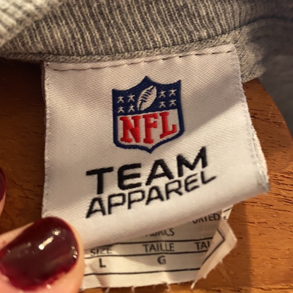 NWOT NFL NY GIANTS LONG SLEEVE LOGO TEE SHIRT Reduced w $4.99 Reduced Ship👏🏻❤️ - Picture 4 of 10